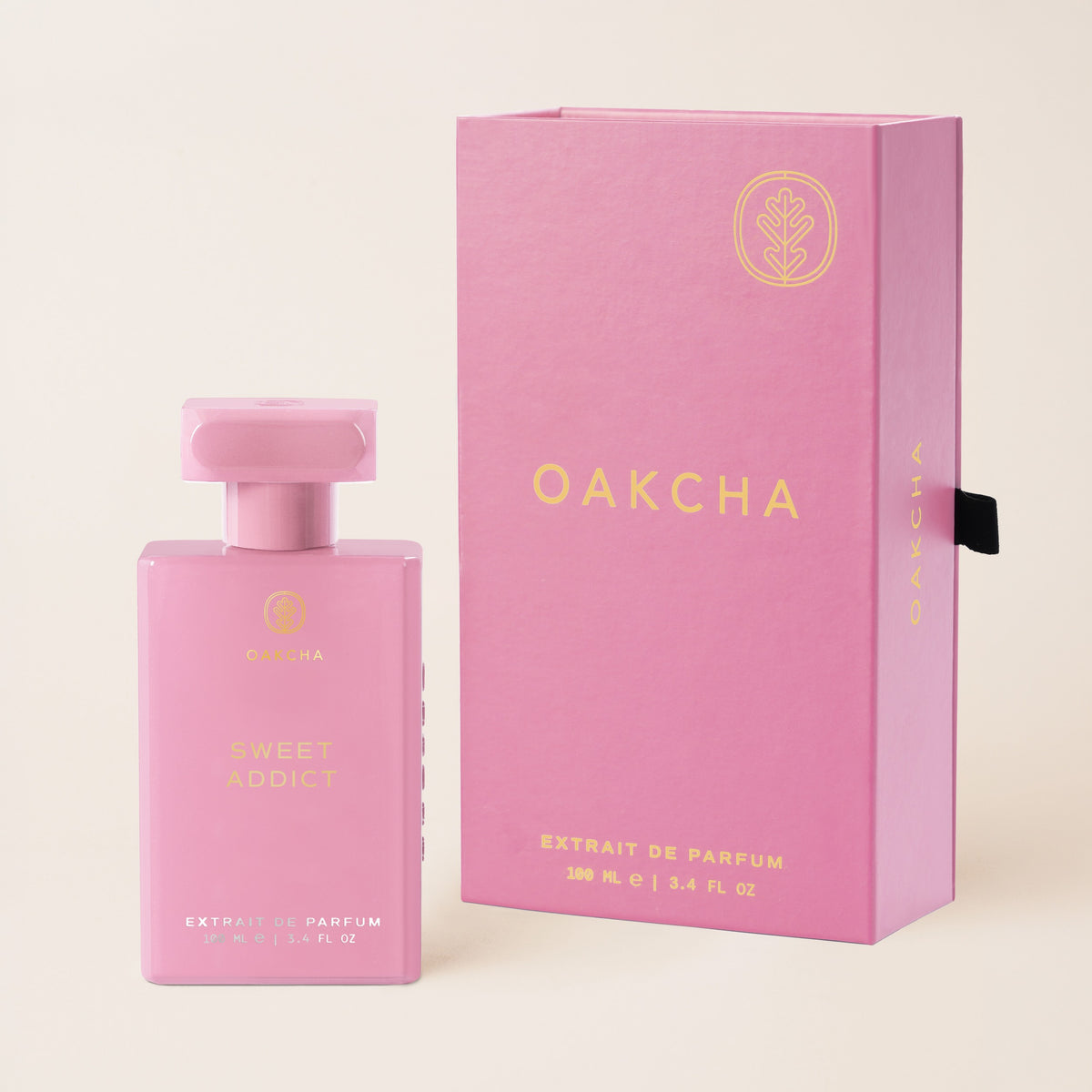Sweet Addict Extrait de Parfum bottle next to its box